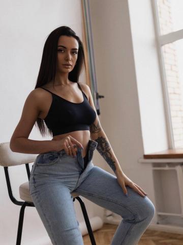 Нина Великолепная Брюнетка фото 2