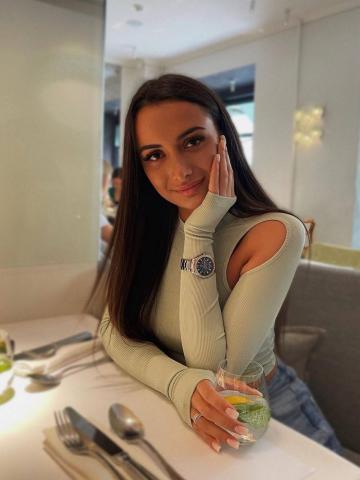 Нина Великолепная Брюнетка фото 4